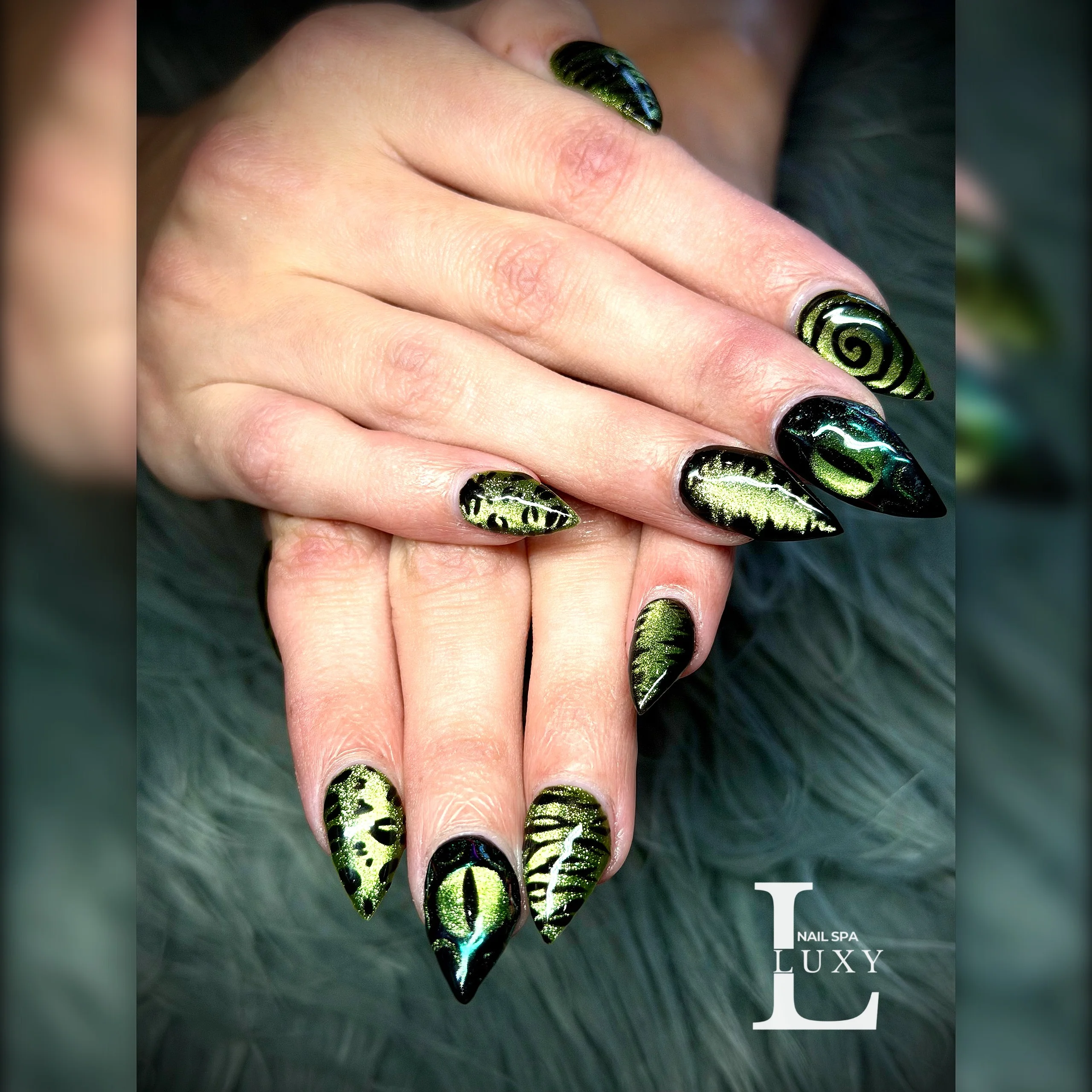 Halloween Nail Art Oct 20 2026